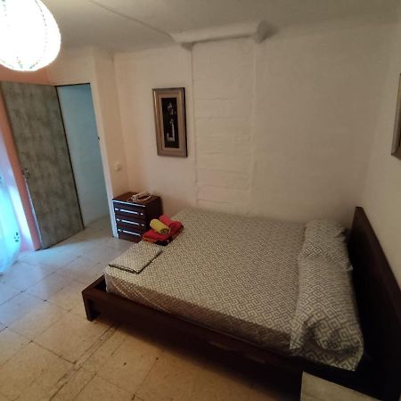 Habitaciones Cerca Del Mar Reus Phòng bức ảnh